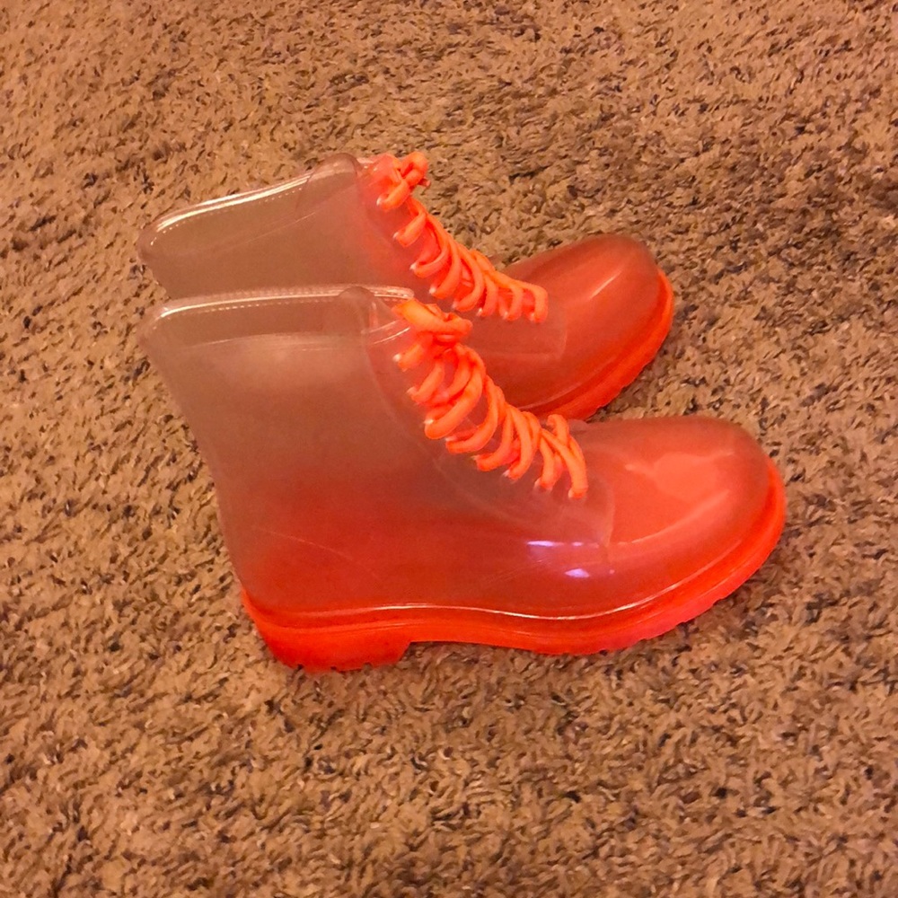 Jelly pop higher than ankle boots
